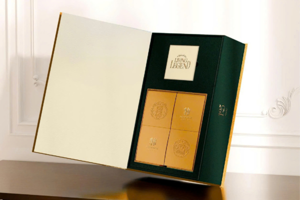 Four-piece Box (150g each) with a Metropole Heritage Plate